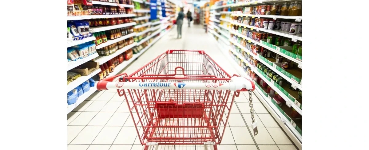 Przejęcie sieci sklepów Carrefour. Resort rolnictwa ma plan