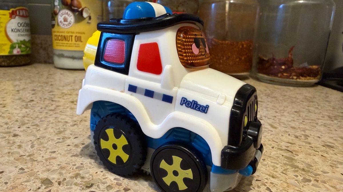 ef534b37-4ffc-4653-a040-8546739f0b27