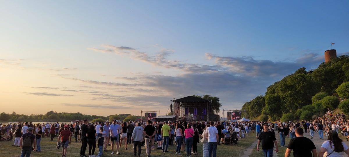 45f1c87e-dfb8-40ef-af02-eb1105adc4ec