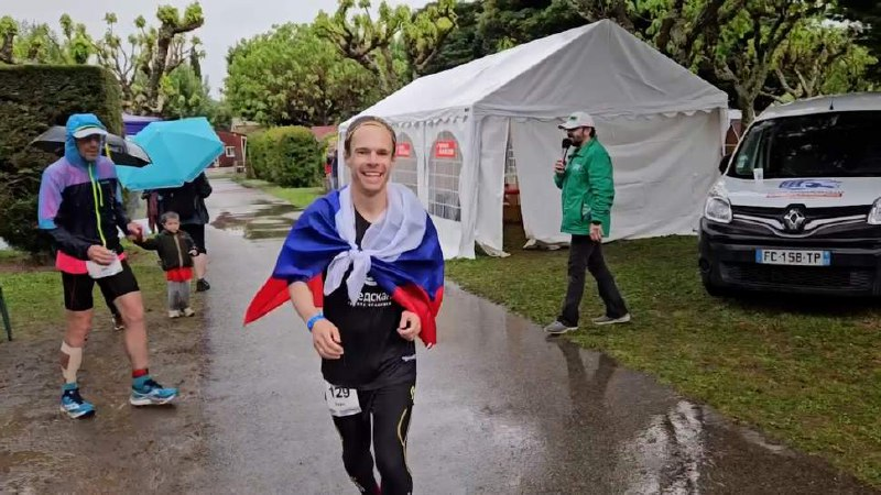 538b8d0a-ccd2-4020-9abb-7b6d348e79ff