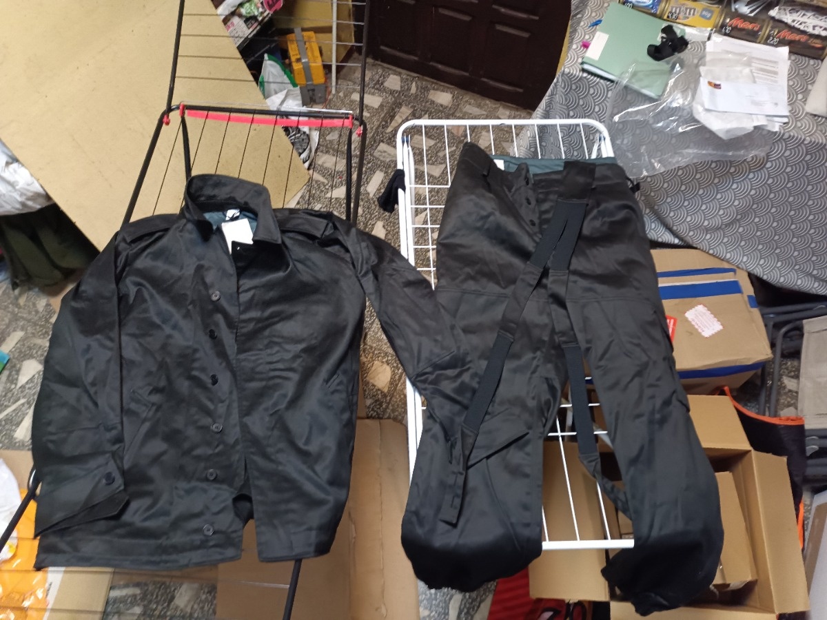 edf64fe6-9366-4e73-a26e-abc231a18c0b