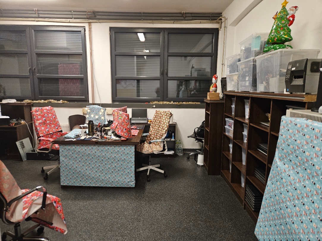 d724ac34-82b9-4ef2-b9d1-c2e6a68fd2d2