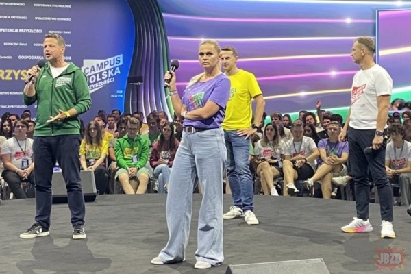 35d10bf0-035f-432b-ac29-9f94170ae557