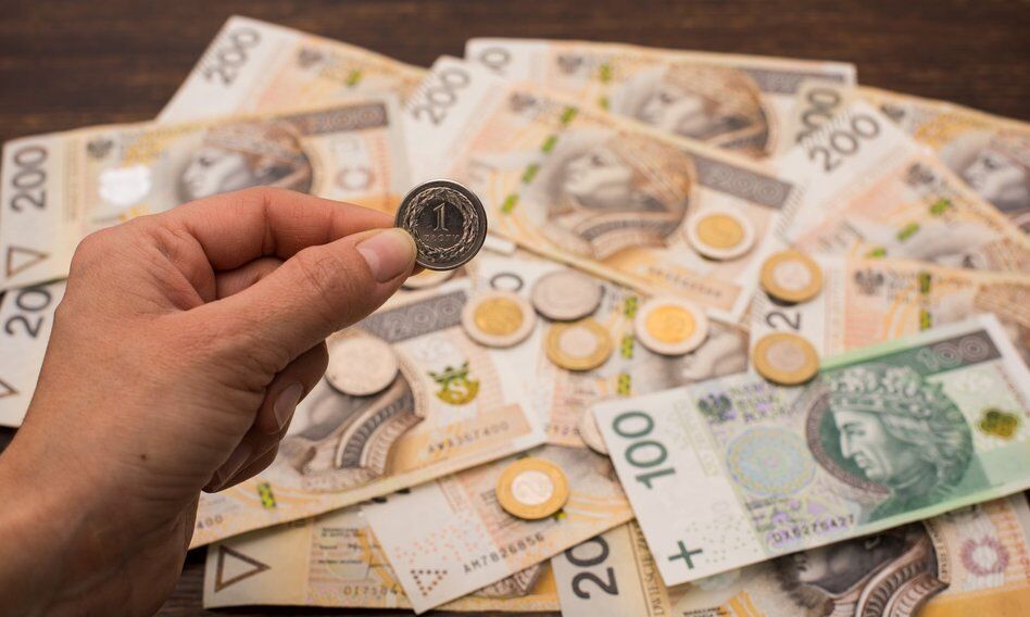 Białek (ZBP): Warto rozważyć rozszerzenie grup uprawnionych do wsparcia kredytobiorców