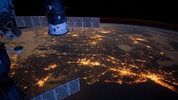 USA. Generał sił kosmicznych: Rosja i Chiny codziennie atakują amerykańskie satelity na orbicie