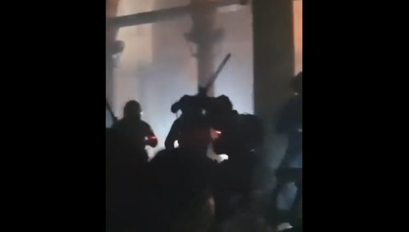 Atak izraelskiej policji na wiernych w meczecie Al-Aksa w Jerozolimie