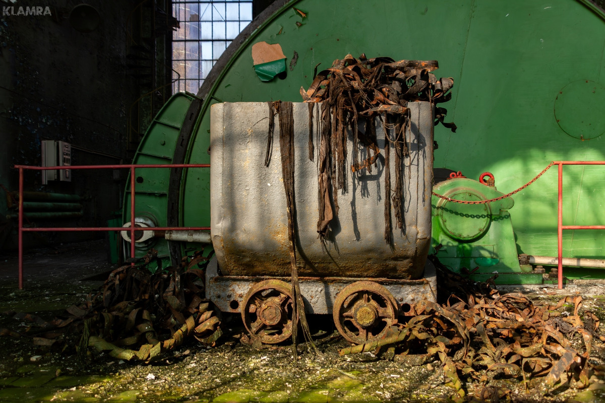 33e6d513-b6bb-435f-a238-5e71d078366c