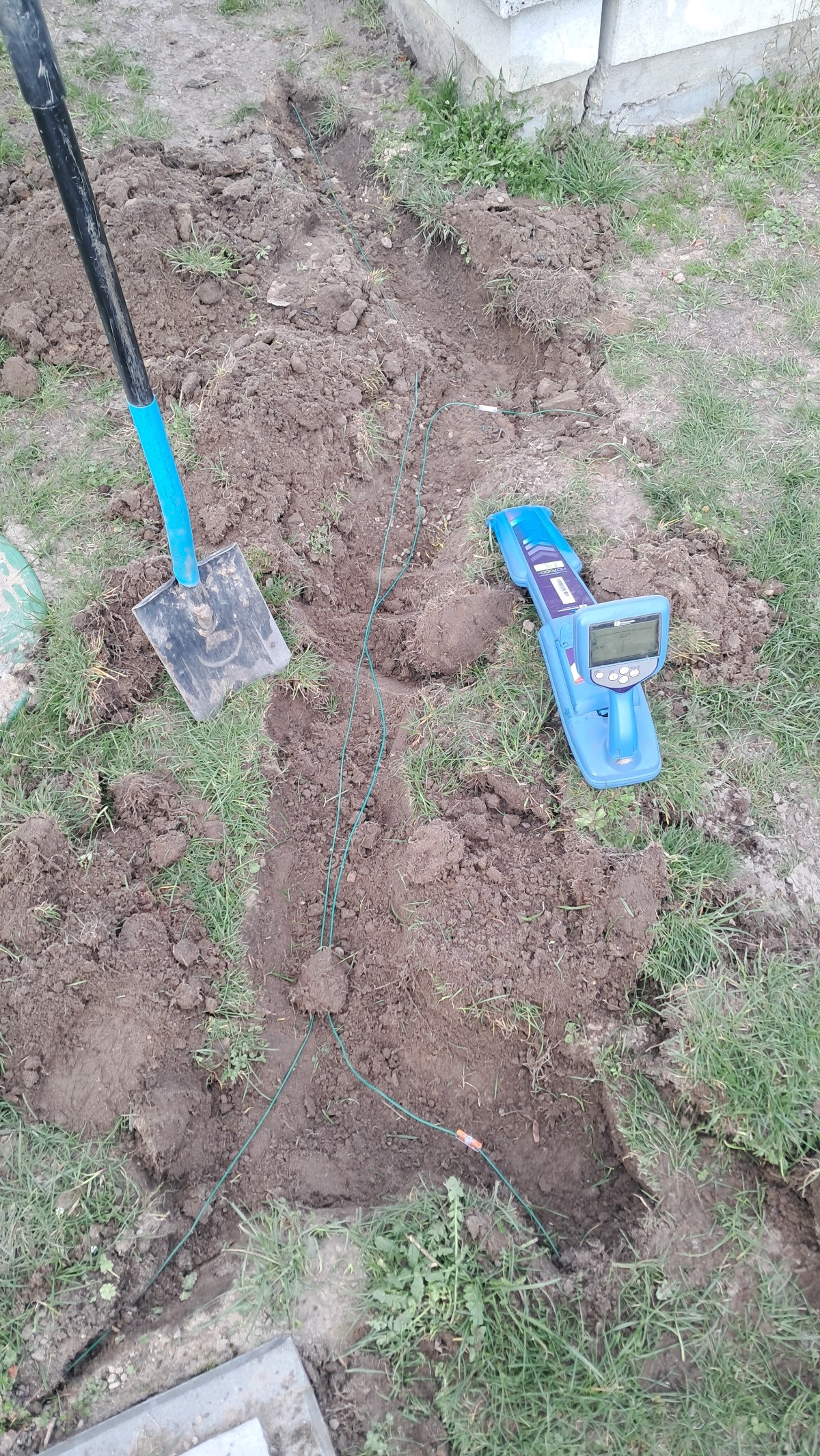 ee7c4765-9c98-40ea-bfea-768b1213a3ef