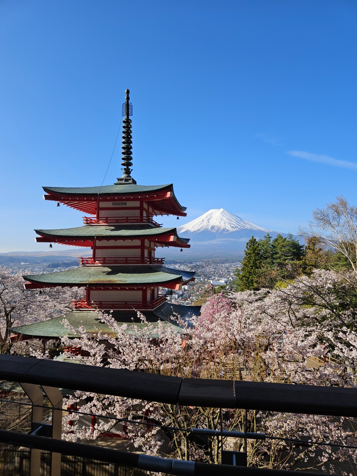 be9734ec-f5c0-46b7-b3ef-eaccf808d473