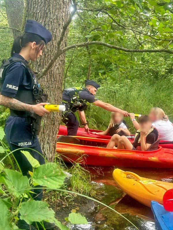 42de8e4e-2595-4345-a2c0-73ba90e2591b