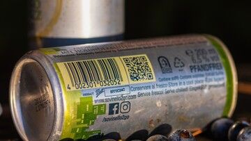 Pił po 12 puszek energetyków dziennie. Miał zawał serca