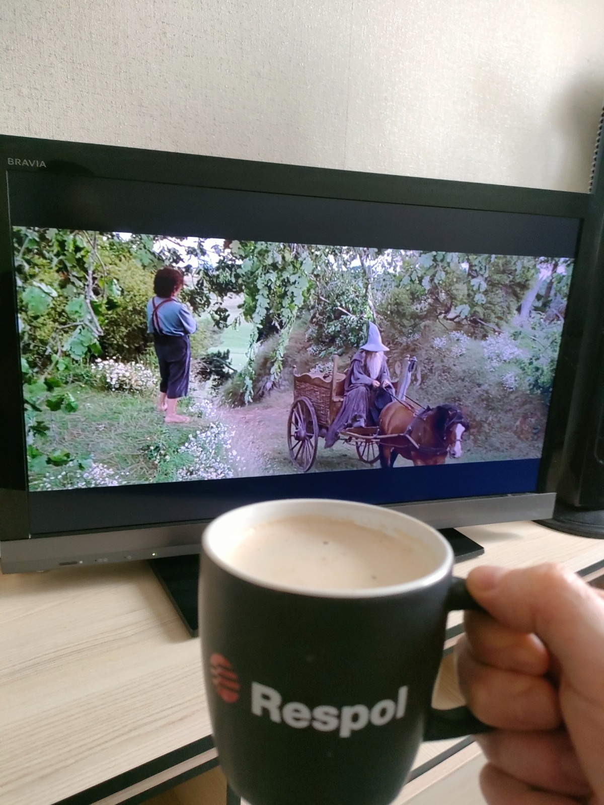 70fad187-7e91-410f-b1f0-69feab5eefcb