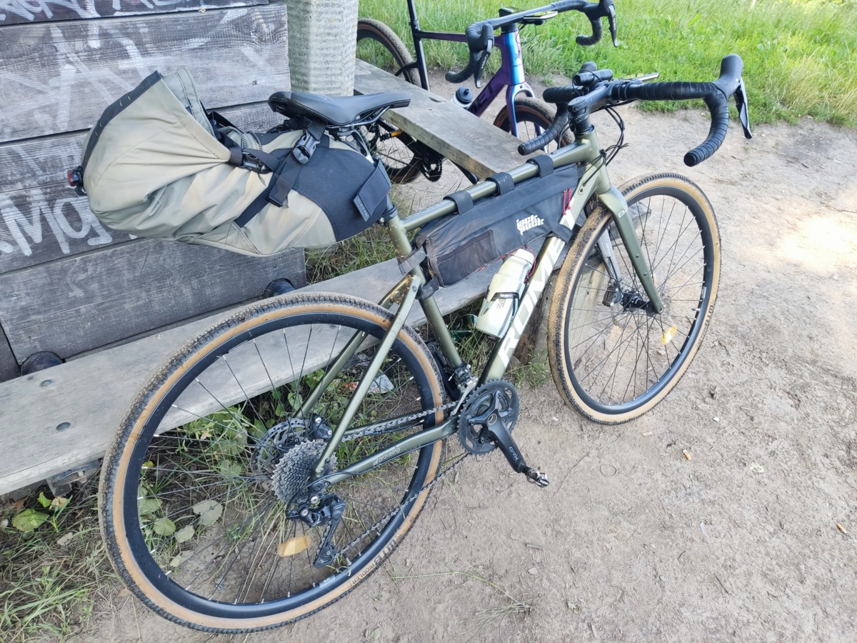 98e75e4c-25e5-4065-8697-328116ac6cc3