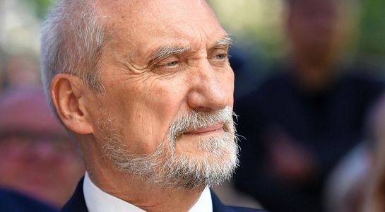 Macierewicz: Sikorski opowiedział się za imperium niemieckim