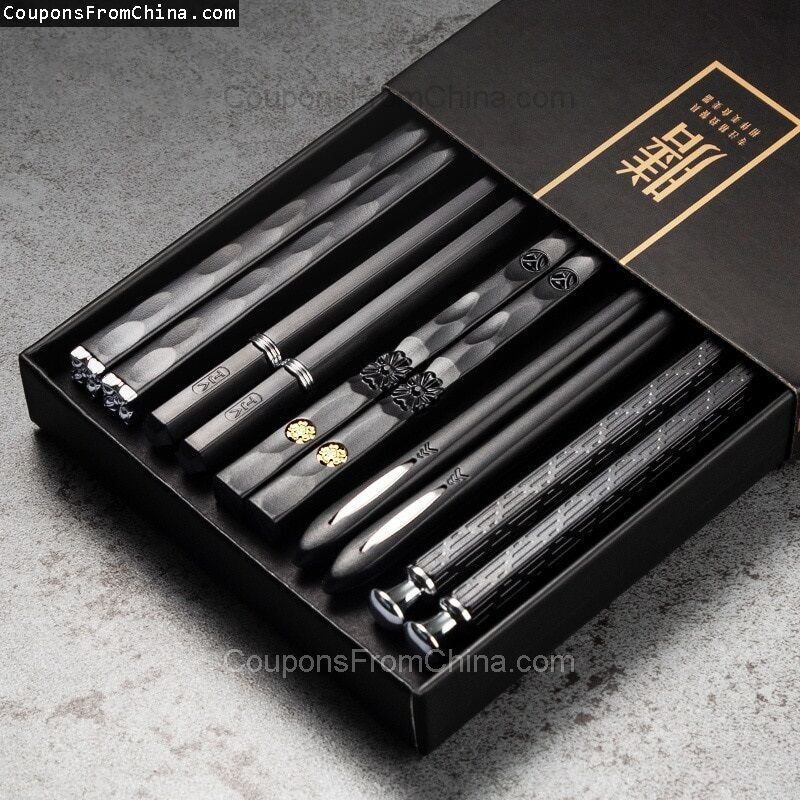 5 Pairs Chopsticks za $6.02