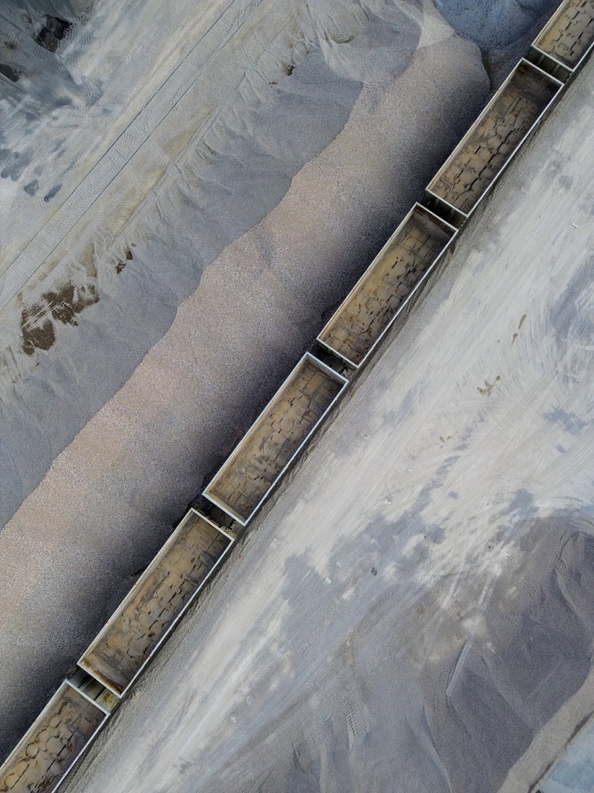 de4dc7d3-efe5-40d9-a2d1-3859cfb6bc43