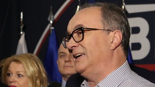 Nowa Lewica z dwiema frakcjami. 9 członków zarządu zawieszonych