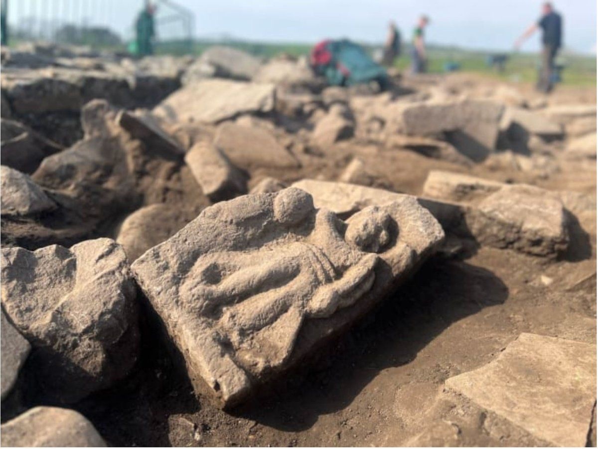 9e77c25d-18e9-428d-af30-6928c7f5fbf1