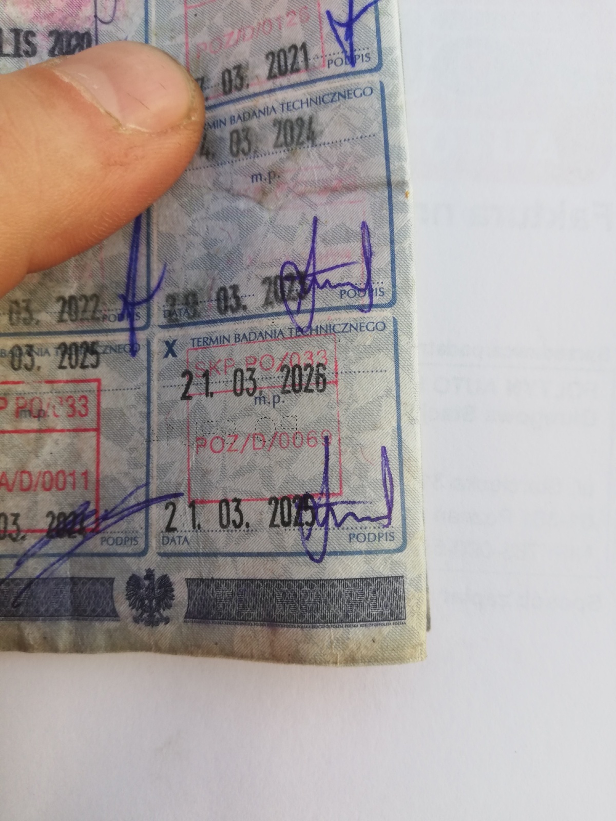 28ef5159-e207-438b-877c-2eb6315933d2