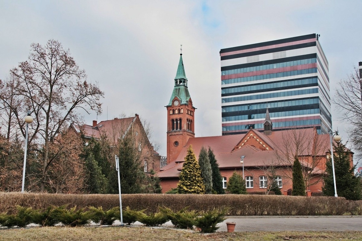 Kościół św. Jana i Pawła Męczenników Katowice, Niedzielny Foto Spacer Fot. Piotr Witowski Urokliwy Śląsk