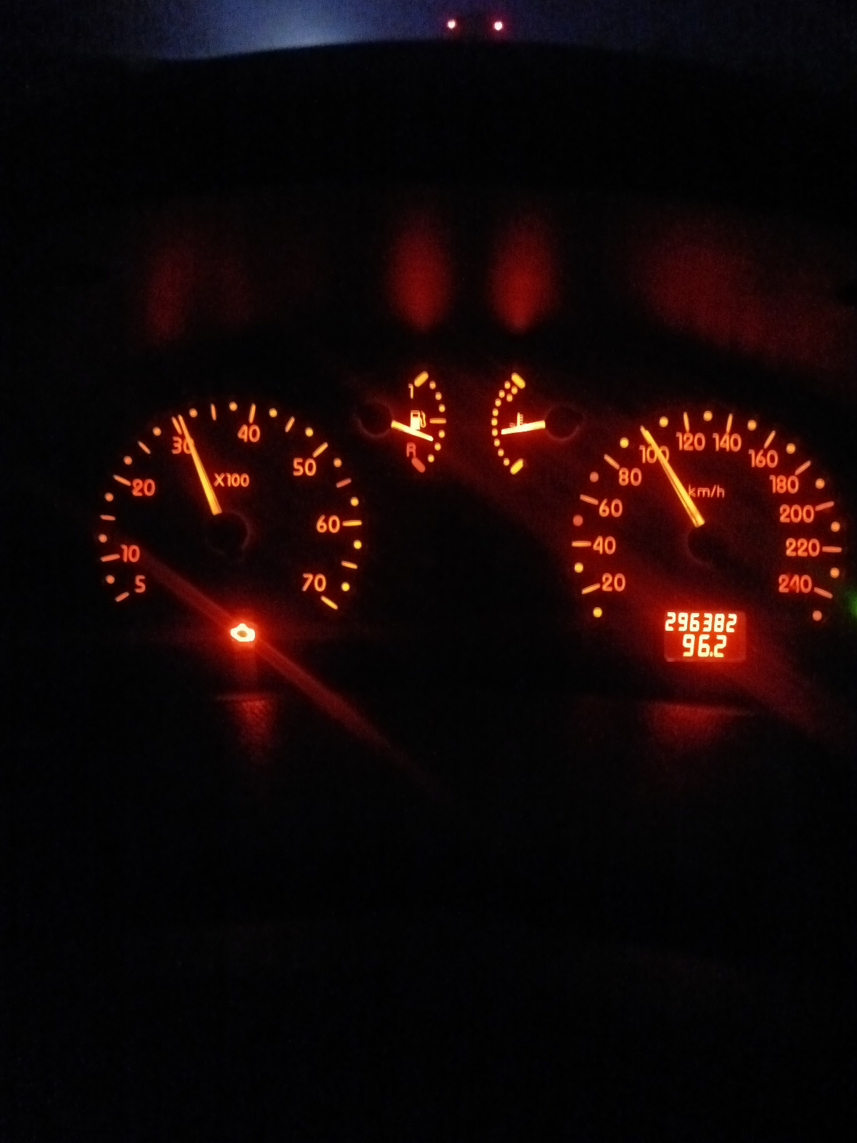 9c821df7-9d0a-401b-83a6-1126ae73f870