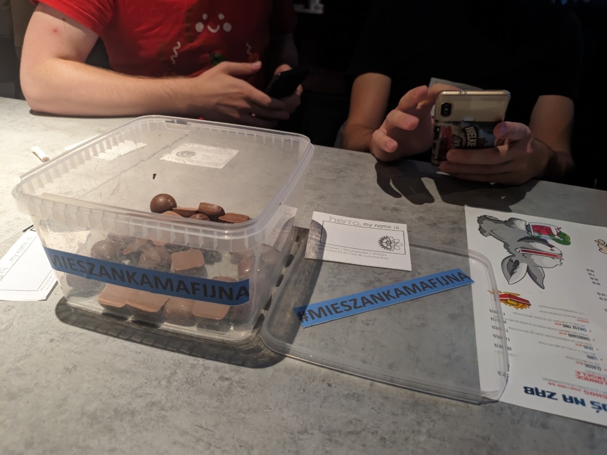 6ddef4bf-041a-4651-a923-3415443d2a31