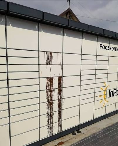 df5eb858-8229-4acb-b3b9-493bca233b51