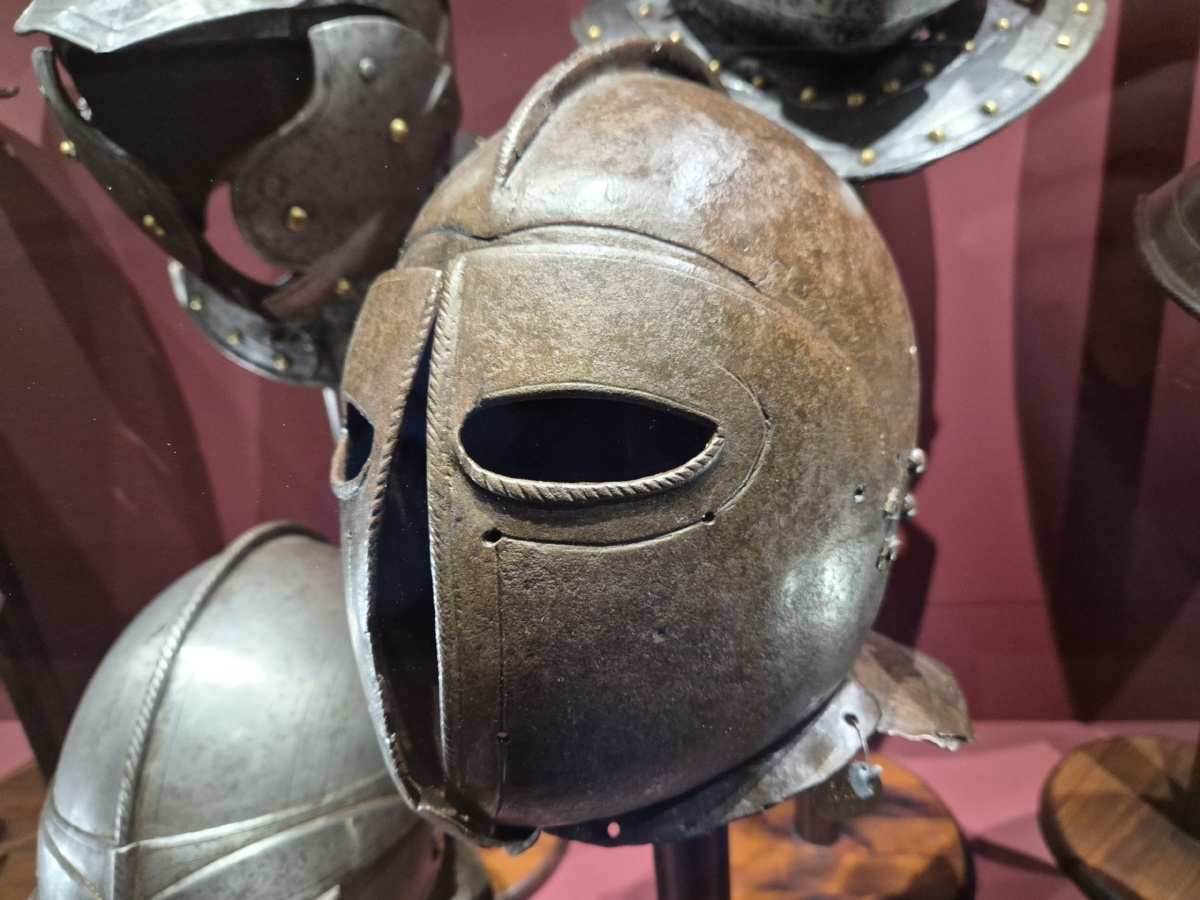 6f8843a5-f348-4565-9951-7a1915a27ac3