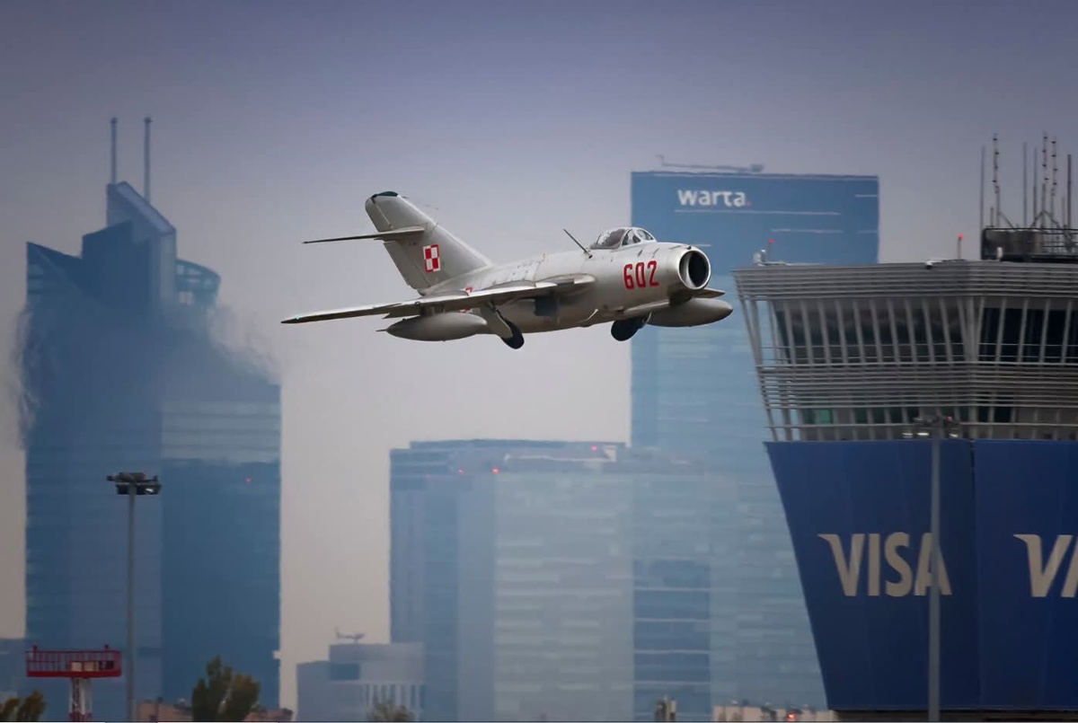 6bd9e05f-65ef-4e54-81dd-84c82e298c68