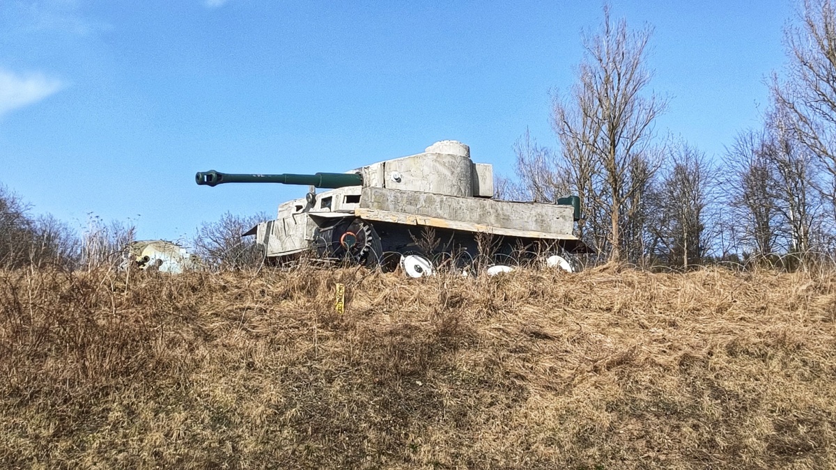 7ac81a69-bc40-4609-ad4f-bdde1634f659