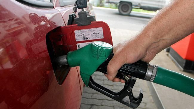 Benzyna po 8 zł, a tona węgla droższa o 100 zł? "Polska nie ma planu łagodzenia skutków tej rewolucji"