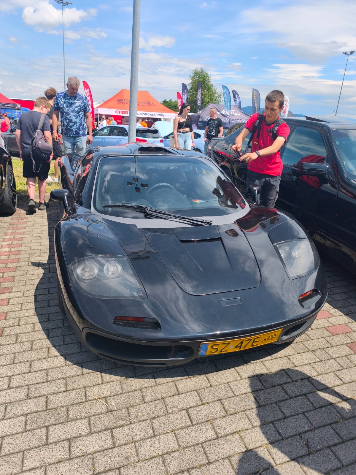 5a67a1aa-ea55-480b-8674-f0d4e3606ea1