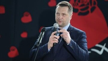 Wotum nieufności wobec Przemysława Czarnka. Byli politycy PiS: rozważamy jego poparcie