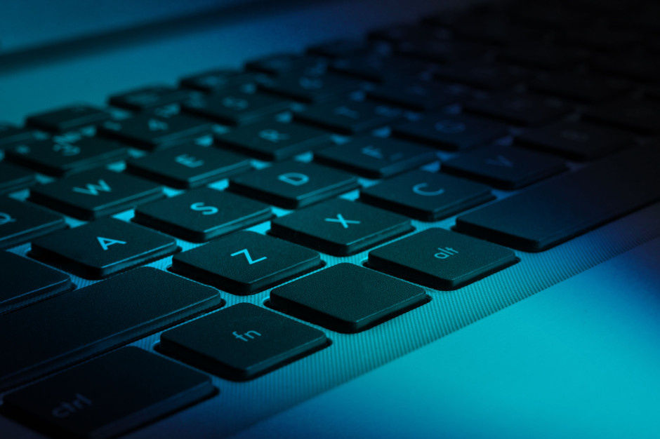 Profil Zaufany i mObywatel do celów służbowych? RPO domaga się wyjaśnień