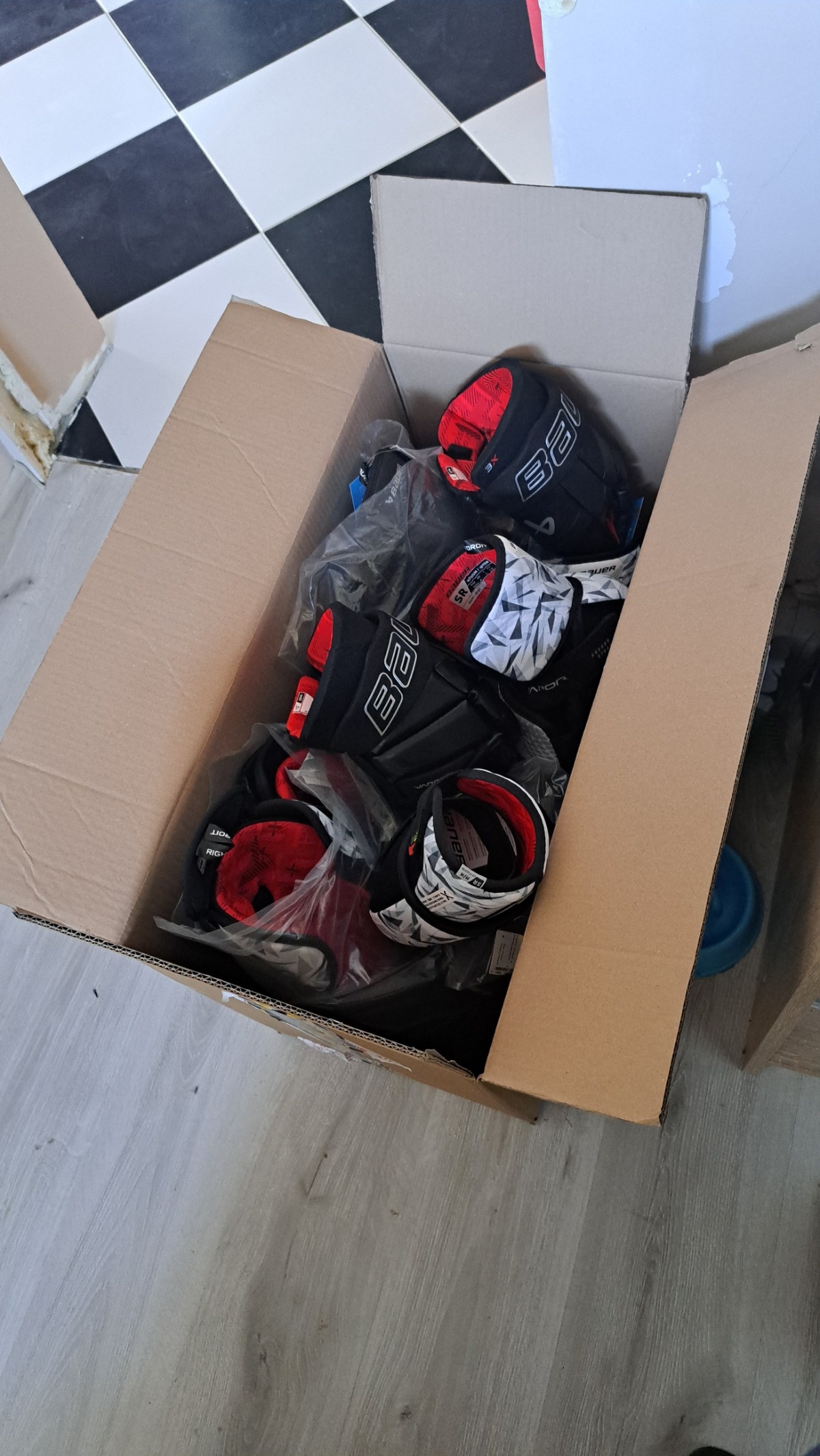 8d45ec61-b54c-44bb-ae43-03bc6d573ee9