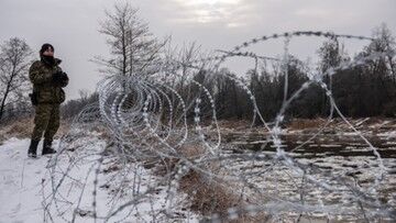 "Karetki średnio cztery razy na dobę". Żaryn o sytuacji na granicy