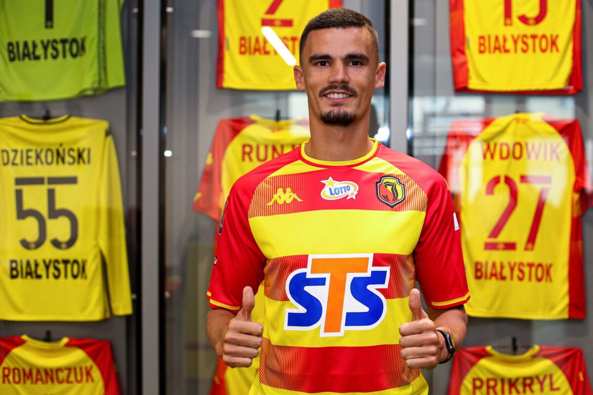 f58753c5-fb7a-4803-86da-fafa0c884252