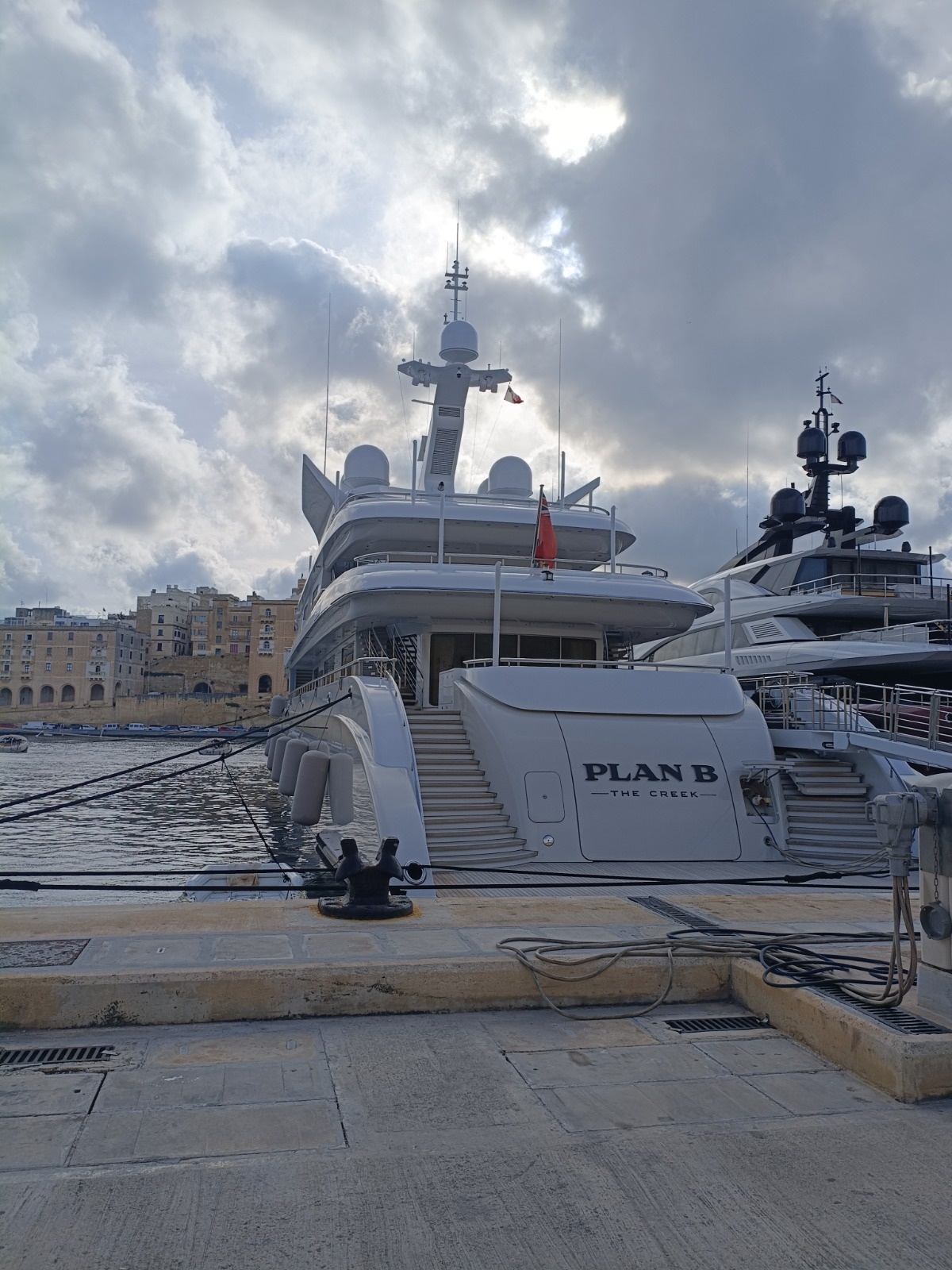 7015094d-1496-4b51-a73f-b1a622055354