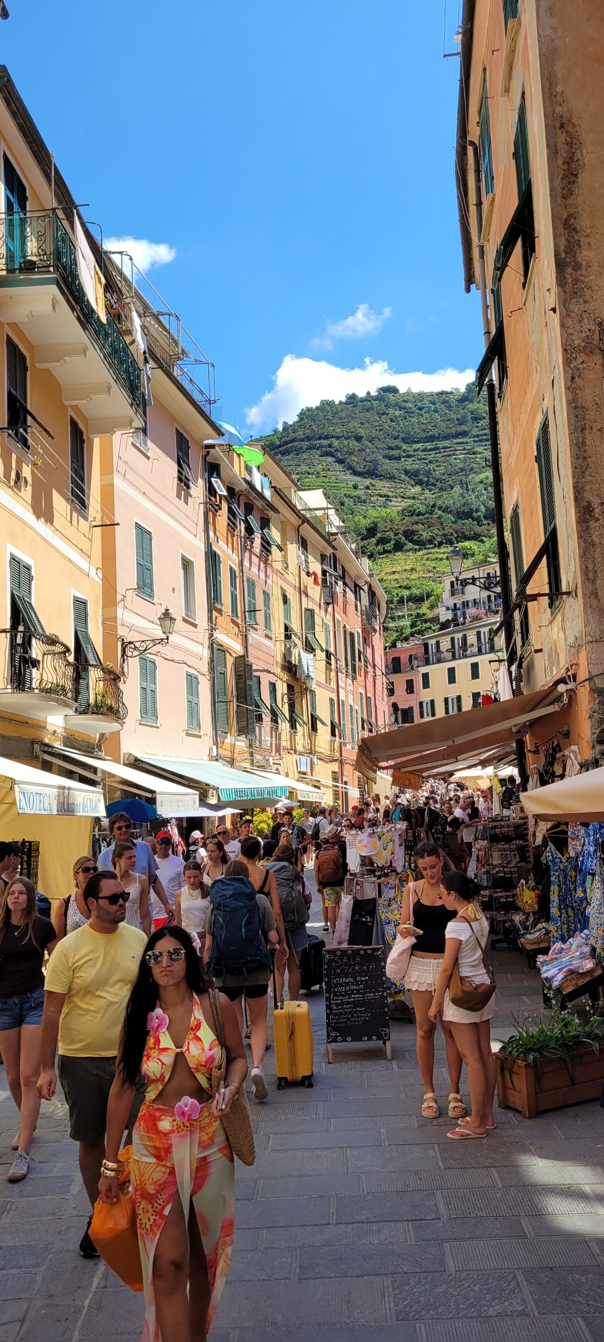 a8540e21-9a7d-47b7-9fdb-d5c6f4f02760