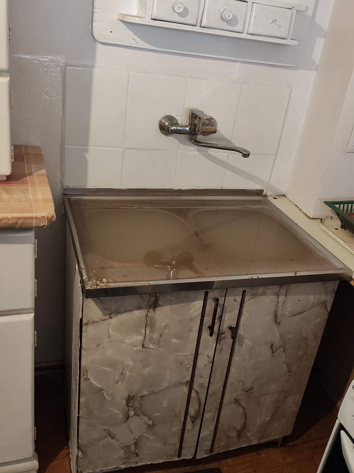 7e012d81-61ca-4d69-8702-068eb0d9330b