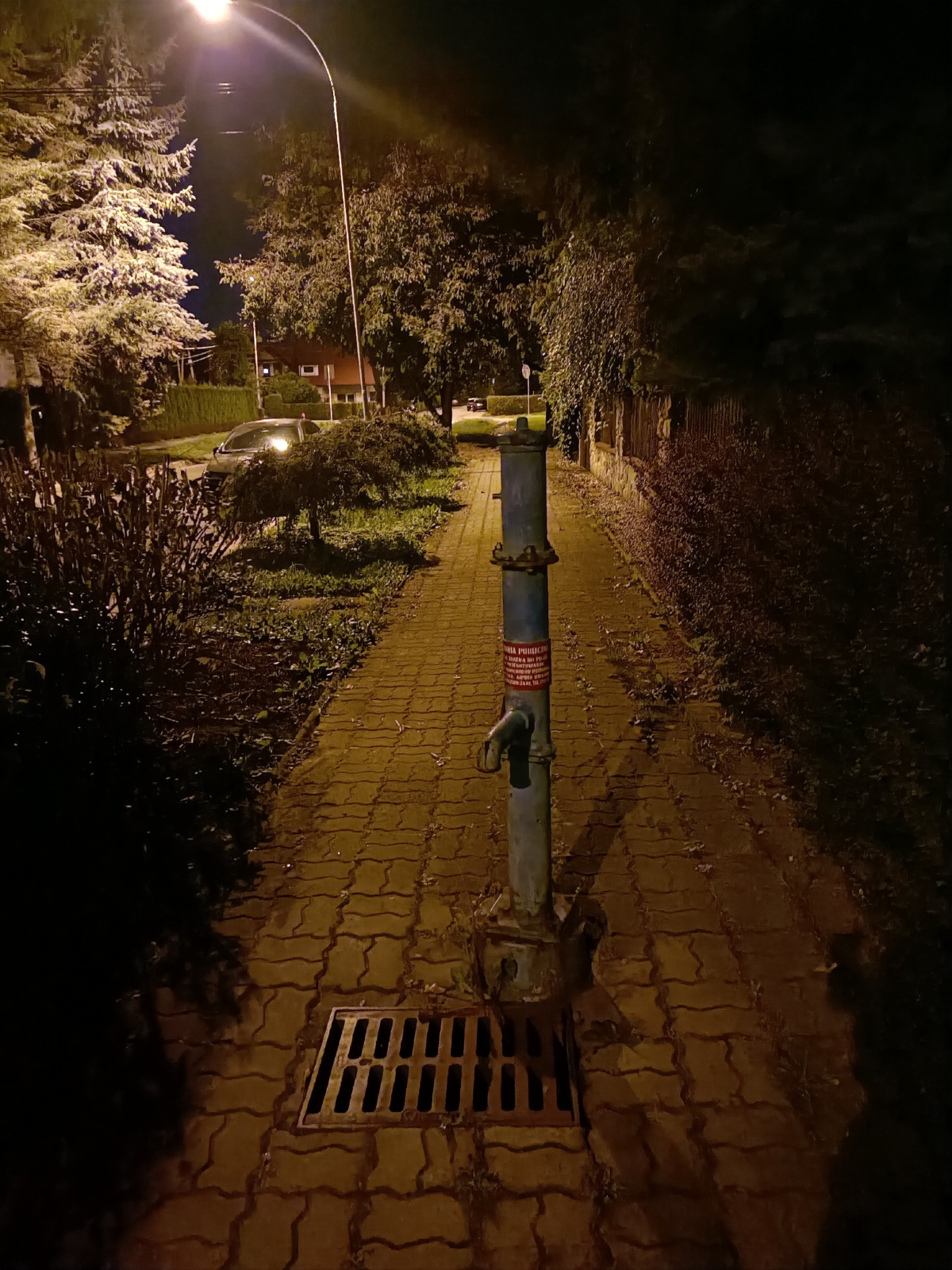 b6d402f4-4a0a-4fe2-b28d-f69249a89cf9