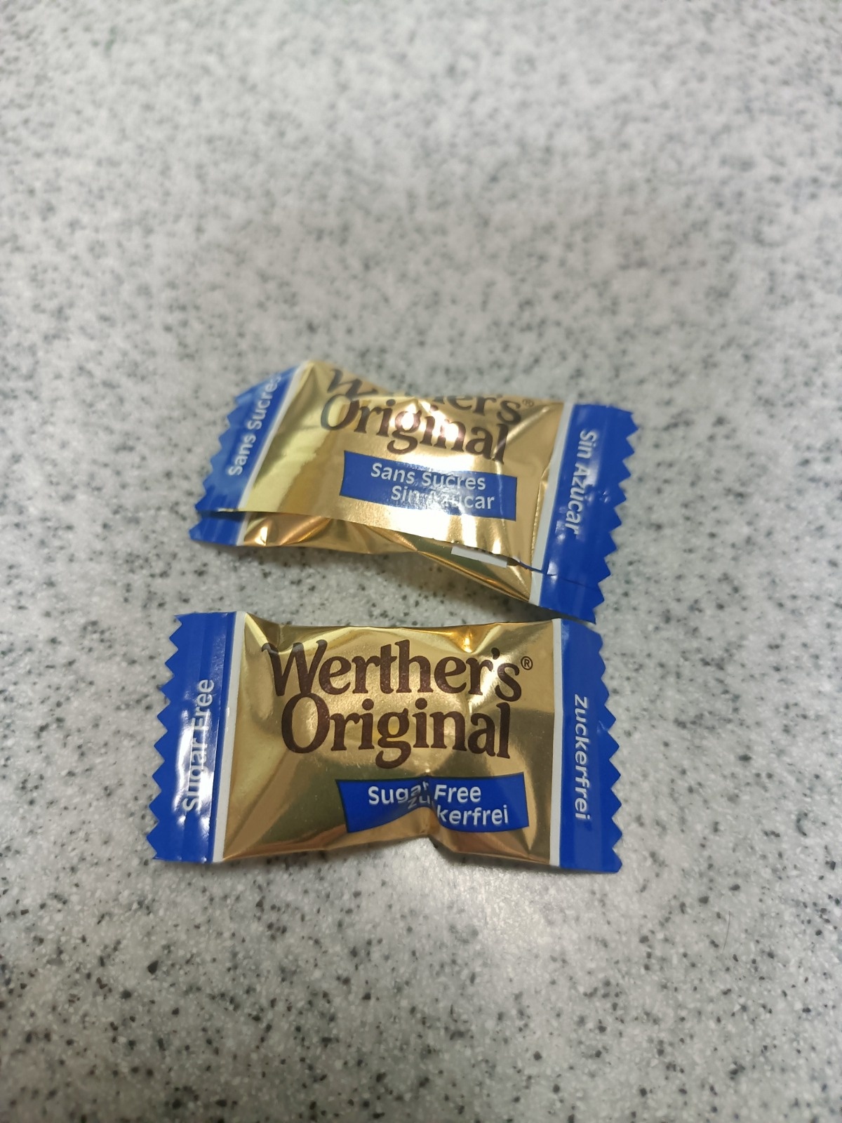 fef09b15-a9e5-4cd6-9d15-3db186816e43