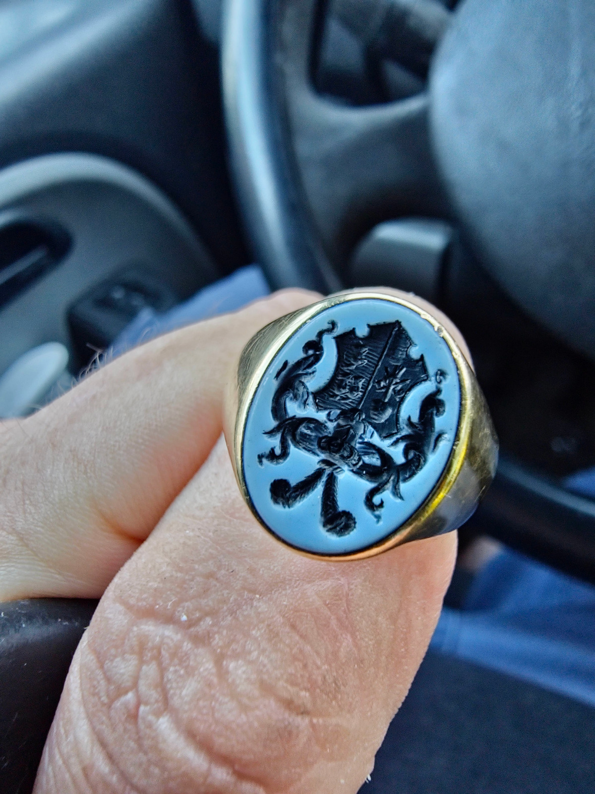 6ab904bf-c10c-4738-8e8f-d04ac730ad2a