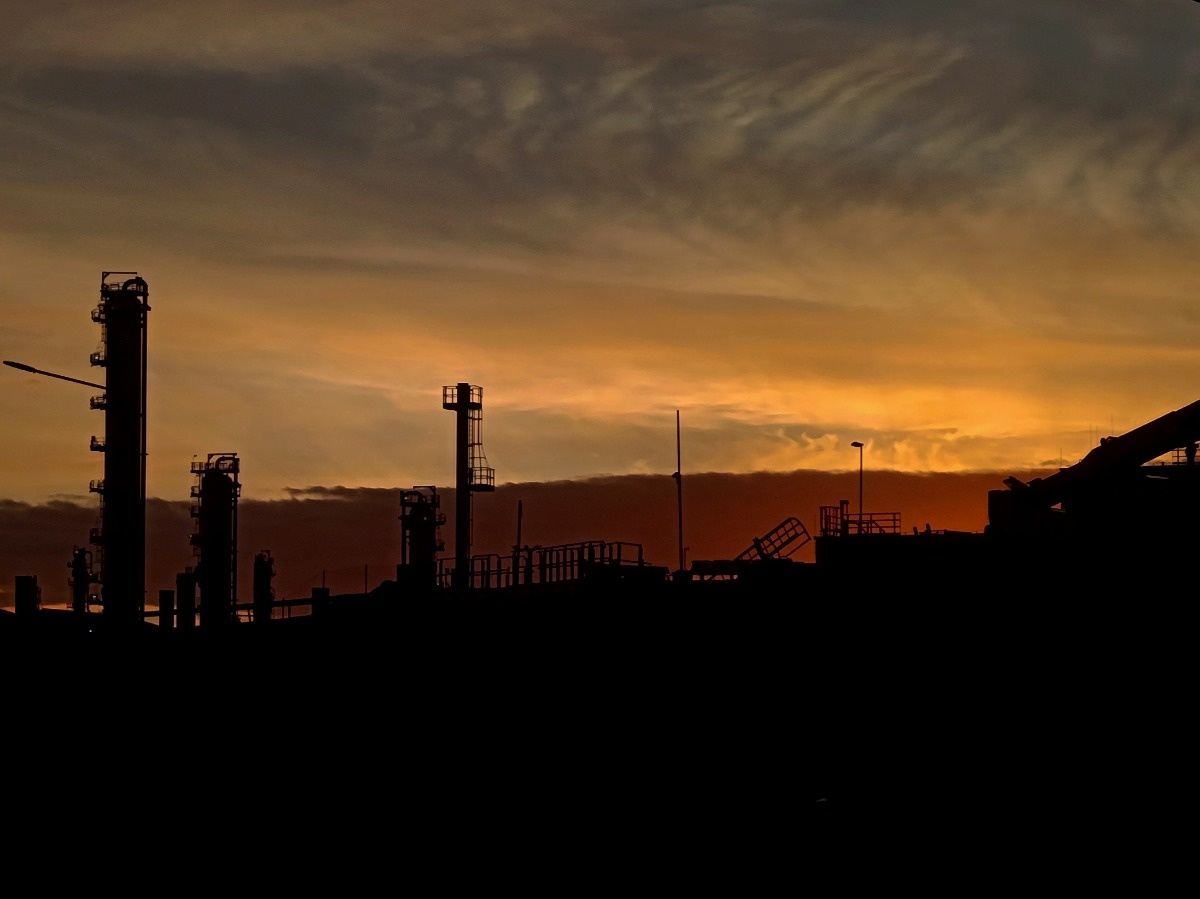 12f86882-30a9-46c3-b468-e89f5f086940