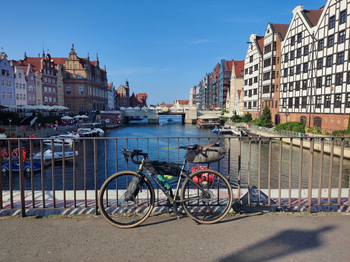 51ecdcff-fa6b-4fee-ab66-e48726ab5b2f