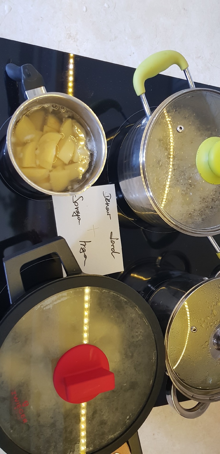 cf5a6d51-3cf2-43e2-a1a0-dcbf2c3ce694