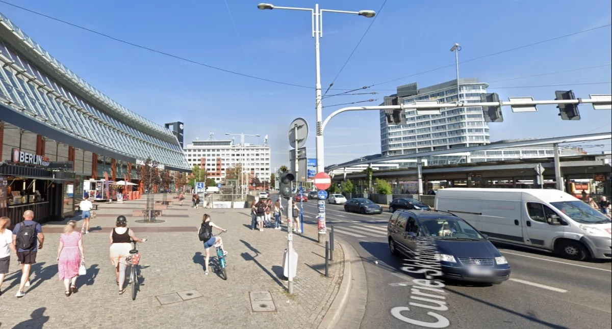 Miasto szykuje rewolucję na Rondzie Reagana. Ma się zamienić w "zielone ogrody"