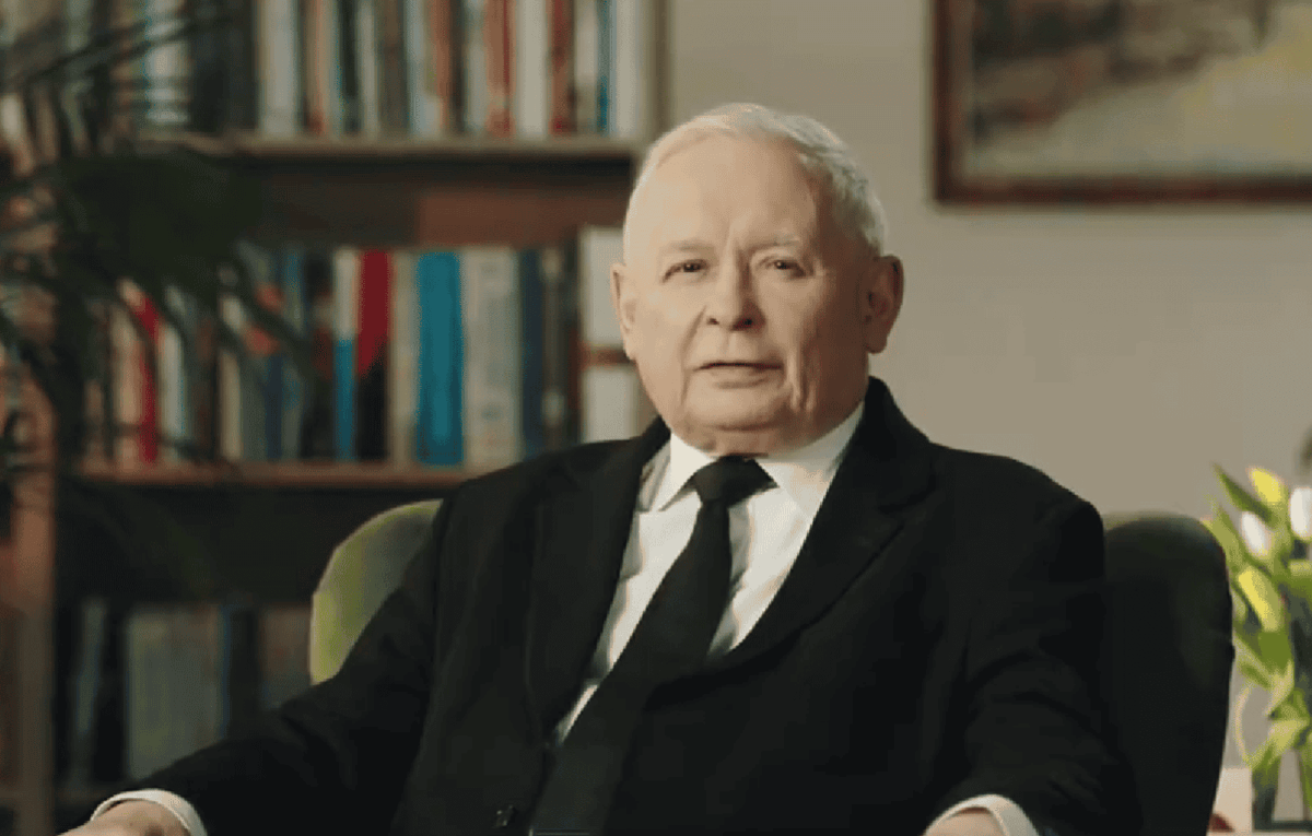 fe619c3b-6648-44eb-aa80-c994b37f9655