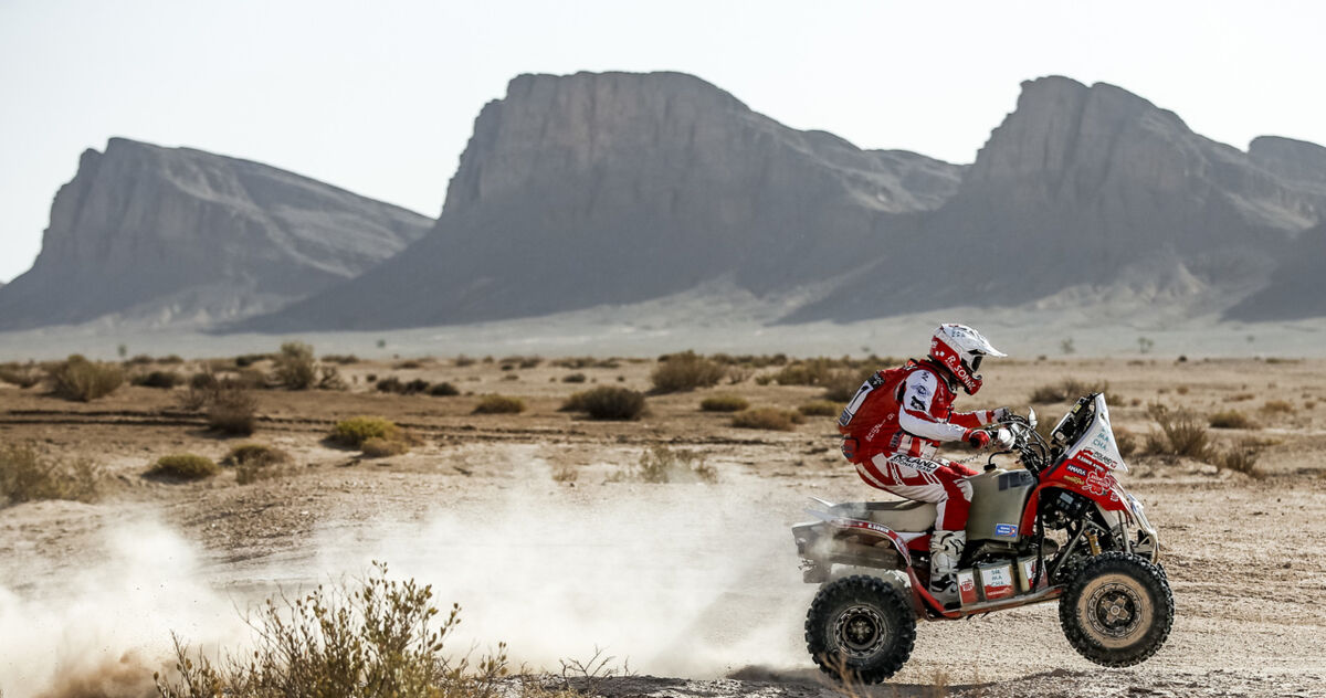 Rajd Maroka: Czwarte miejsce Sonika w pierwszym etapie