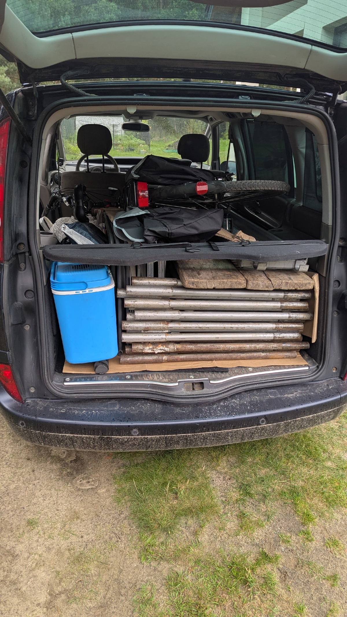 e96b7ff3-e56b-4865-a396-c36f88d7fbe4